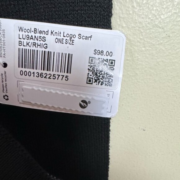 Lululemon NEW Logo Knit Merino Wool Scarf Wrap Long Cozy Warm Rare Black Gray - Picture 11 of 16